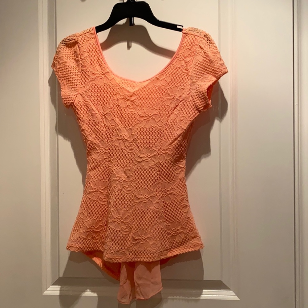 Super Cute Short Sleeves Knitted Blouse
